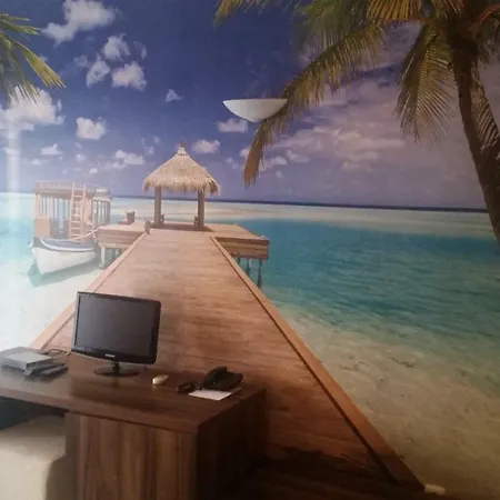 Paradise Bay Hotel Pomorie