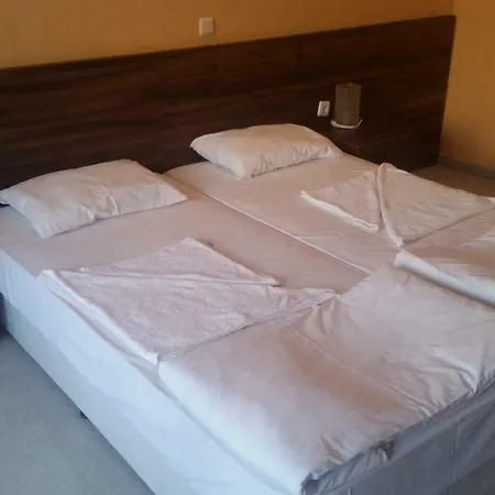 Paradise Bay 3* Поморие