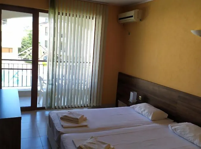 ホテル Paradise Bay 3*