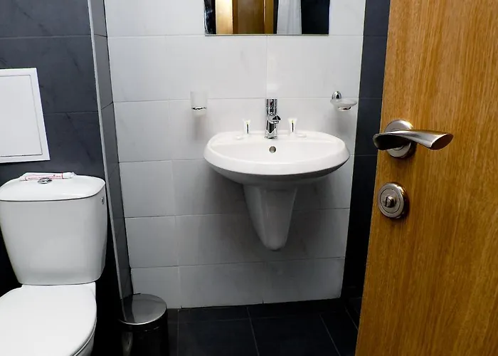 Paradise Bay ホテル ポモリエ